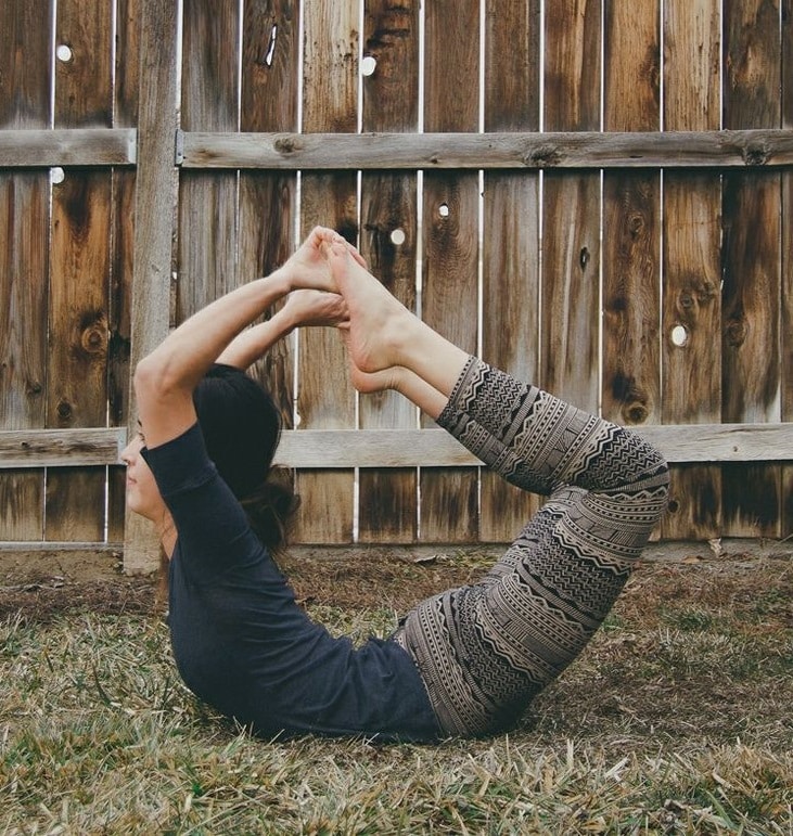 chữa bệnh dạ dày bằng tập yoga
